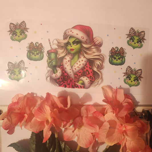 Ms Grinch and Bows (162)